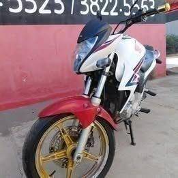 HONDA CB 300R 